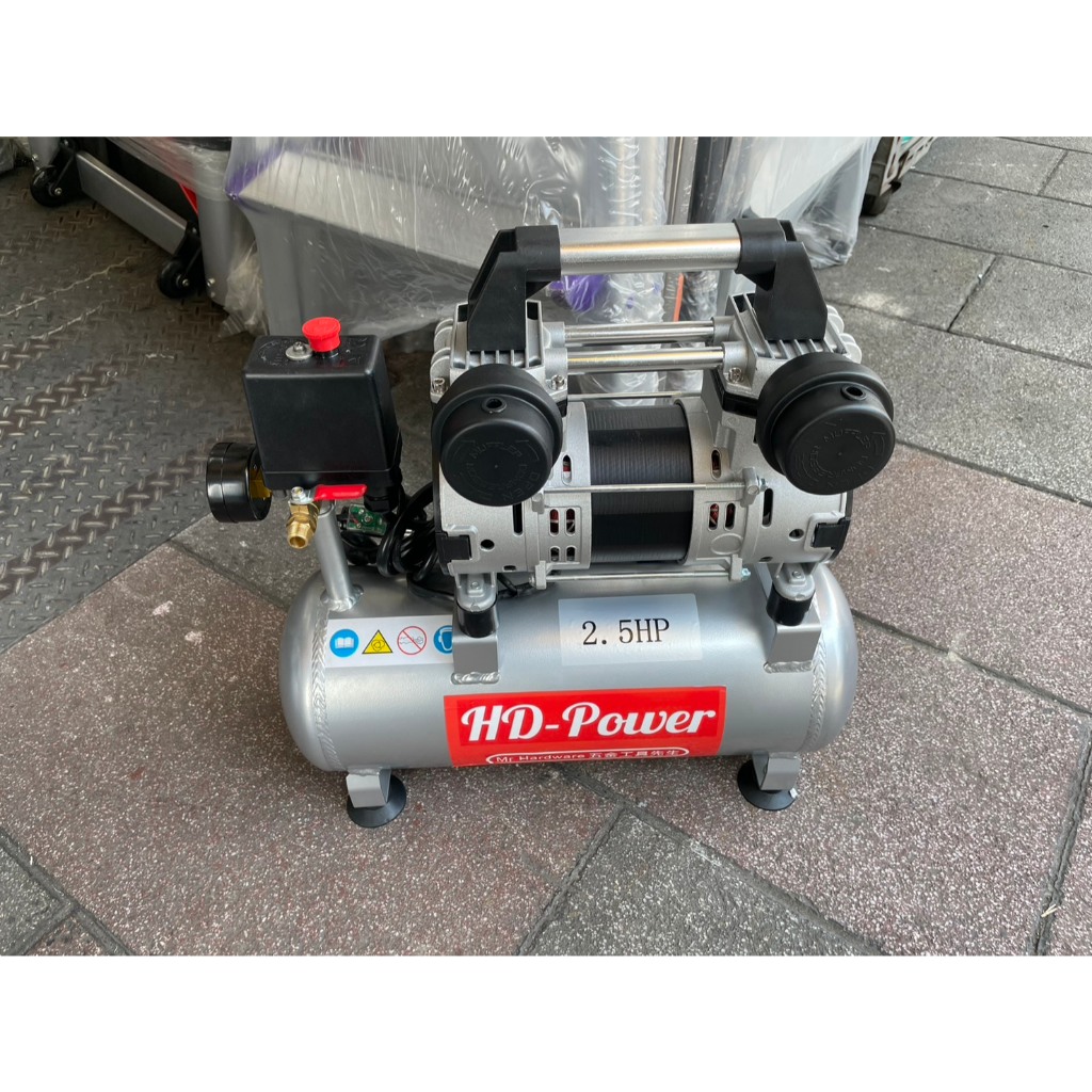 台北工具 雙缸2.5HP 10公升 輕量鋁合金 快速型無油靜音空壓機 空氣壓縮機 可木工 噴漆修補 商品圖片 2