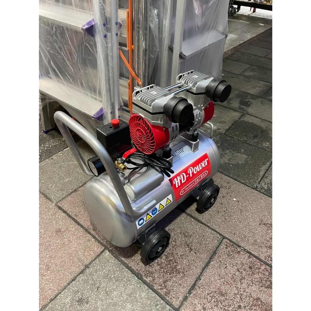 台北工具 雙缸3.5HP 25公升 輕量鋁合金 快速型無油靜音空壓機 空氣壓縮機 可木工 噴漆修補 商品圖片 2